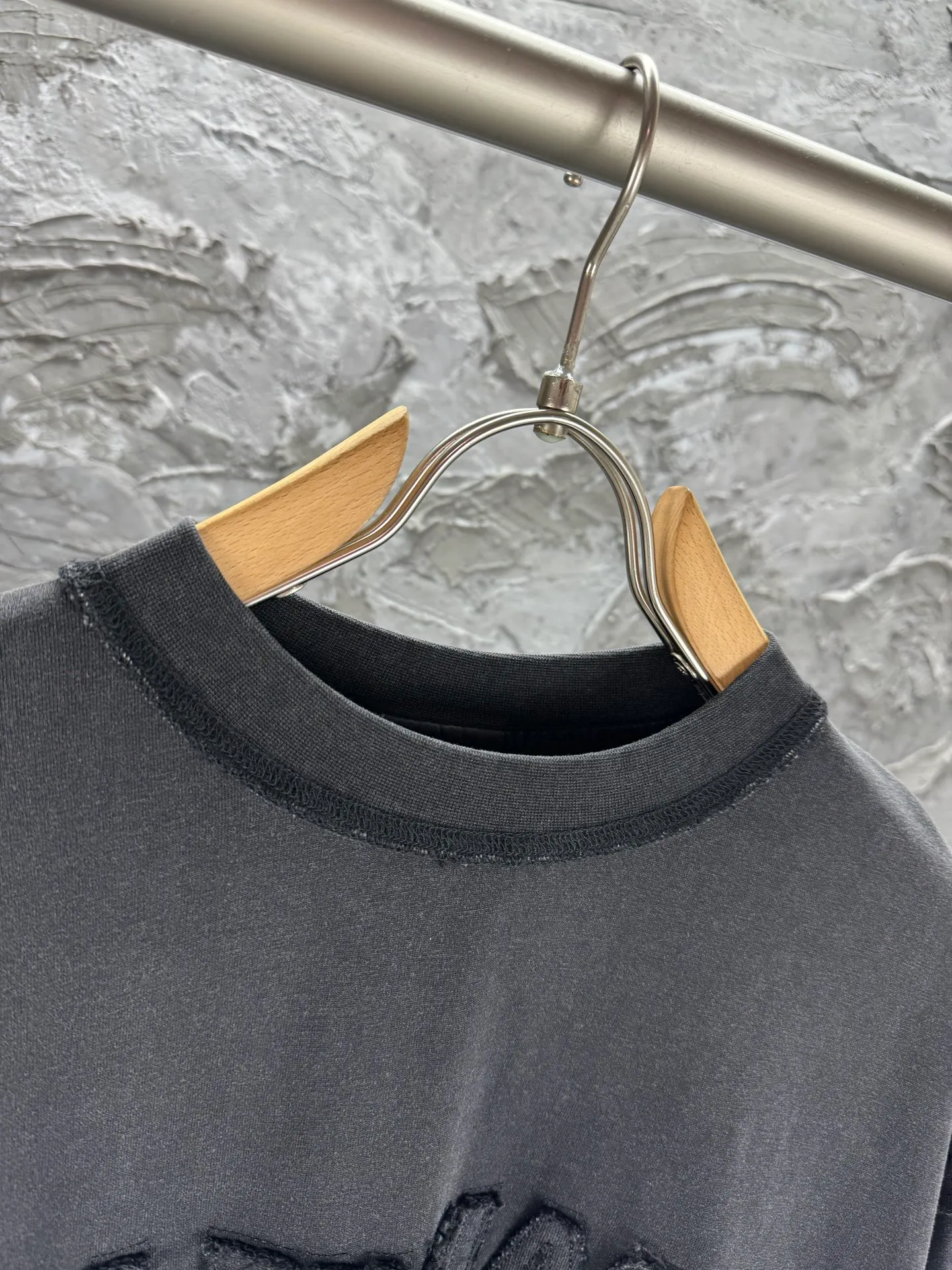 BALENCI*GA 25 . . . . . . 280g . . OS Same Style -Color： -SIZE：Xs S M L 8636